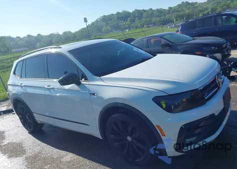 2020 Volkswagen Tiguan 2.0T Se/2.0T Se R-Line Black/2.0T Sel z USA, uszkodzony, nr VIN 3VV3B7AX9LM088867